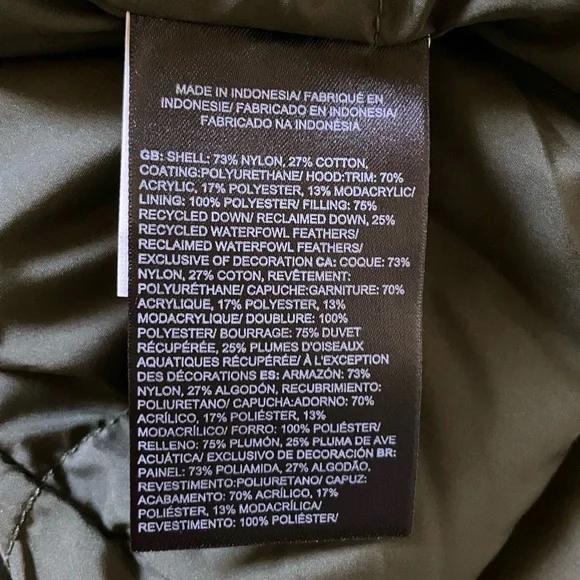 The North Face Women’s Arctic Parka Waterproof Coat - Picture 7 of 9